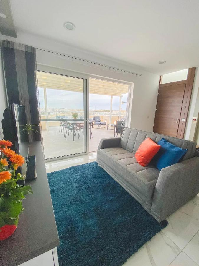 The Blue Mill Penthouse With Beautiful Views Naxxar Exterior foto