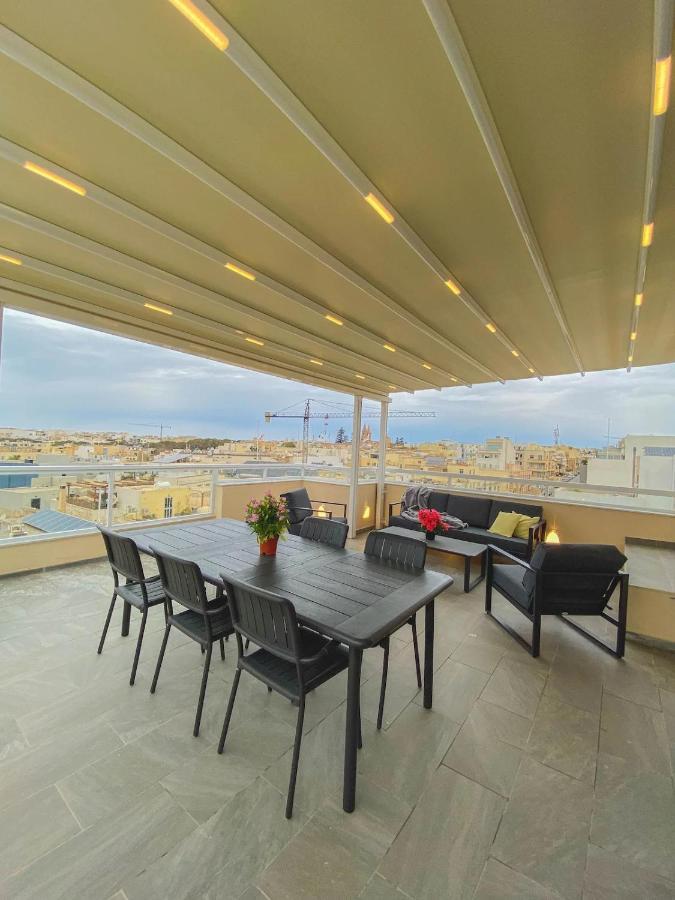 The Blue Mill Penthouse With Beautiful Views Naxxar Exterior foto